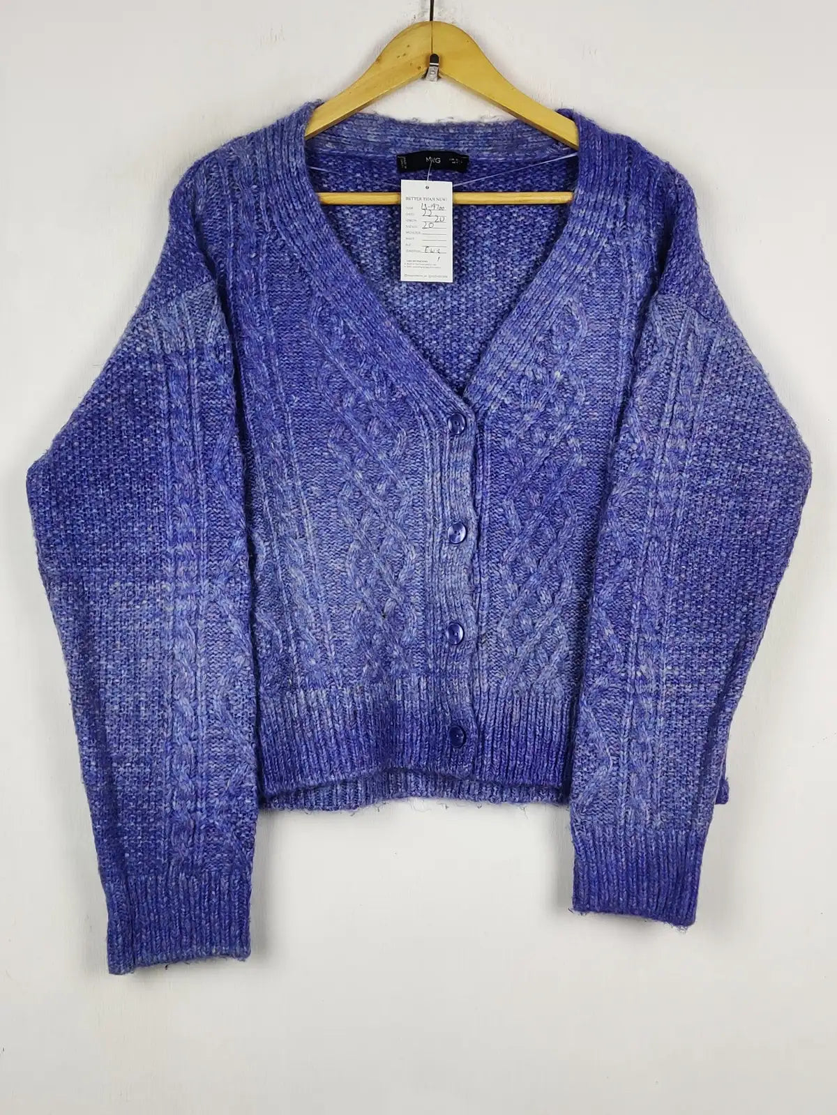 Buy online pre-used pre-loved 100% authentic & Original branded Mango (LS-19700) available in Pakistan. Top international brands avilable.