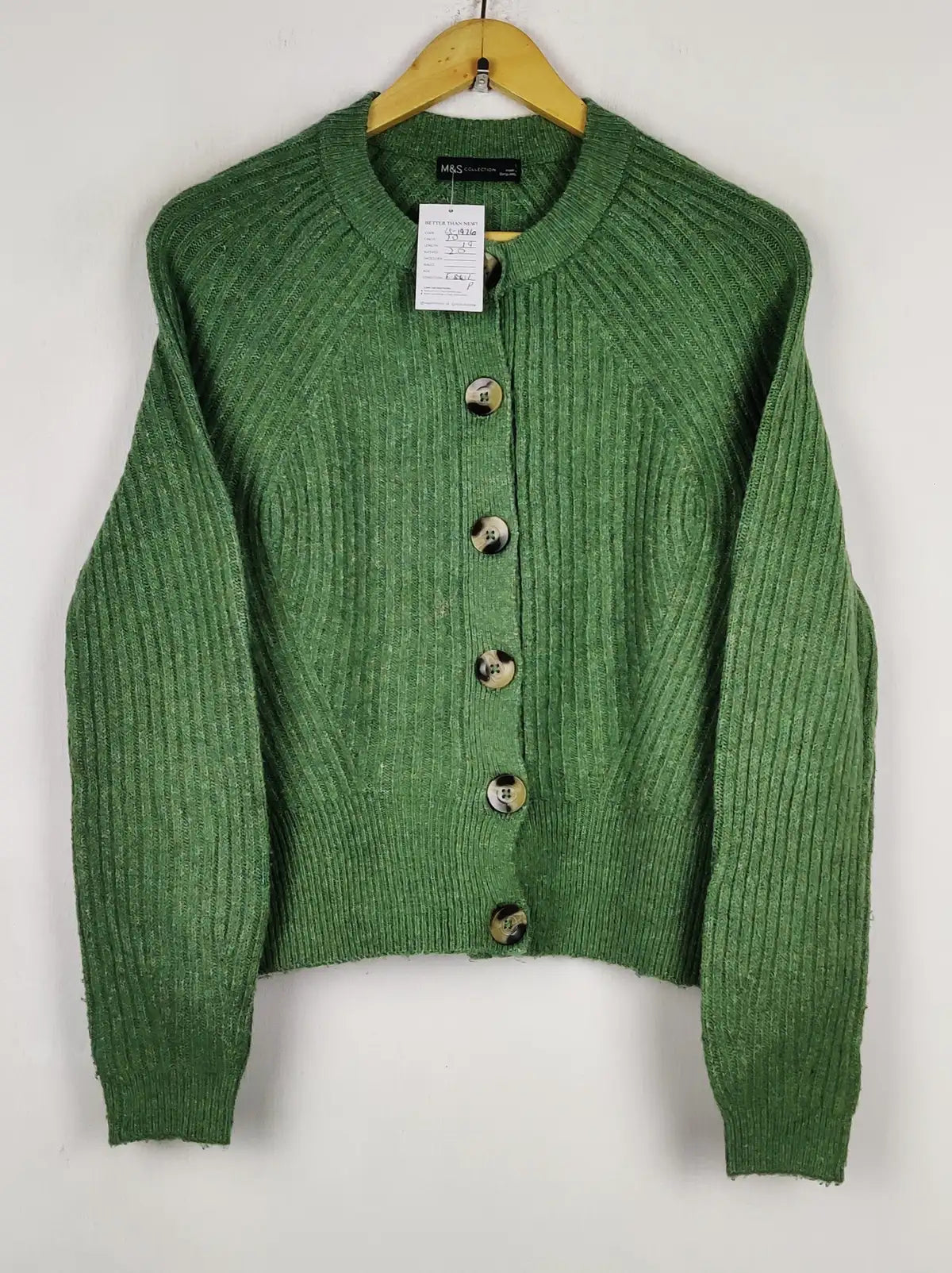 Buy online pre-used pre-loved 100% authentic & Original branded Marks & Spencer (LS-19710) available in Pakistan. Top international brands avilable.