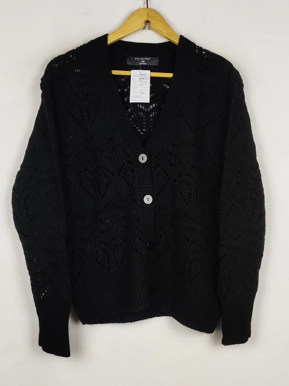 Buy online pre-used pre-loved 100% authentic & Original branded Primark (LS-19739) available in Pakistan. Top international brands avilable.