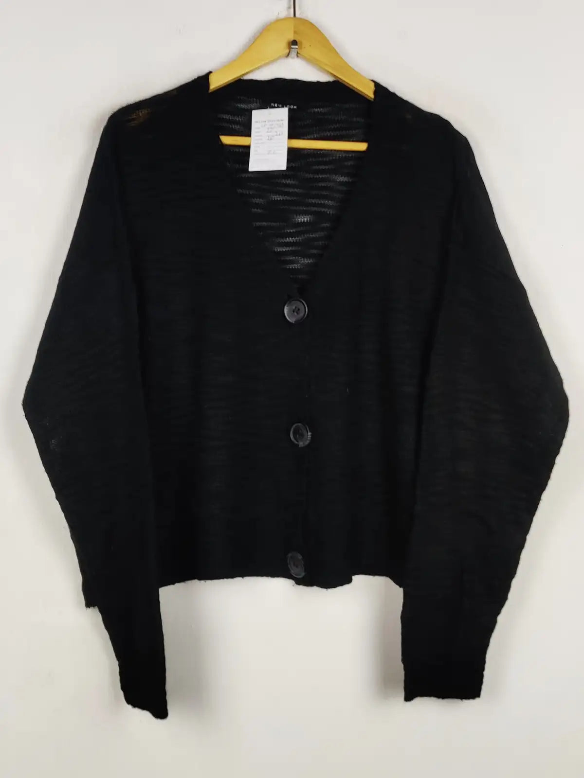 Buy online pre-used pre-loved 100% authentic & Original branded New Look (LS-19748) available in Pakistan. Top international brands avilable.