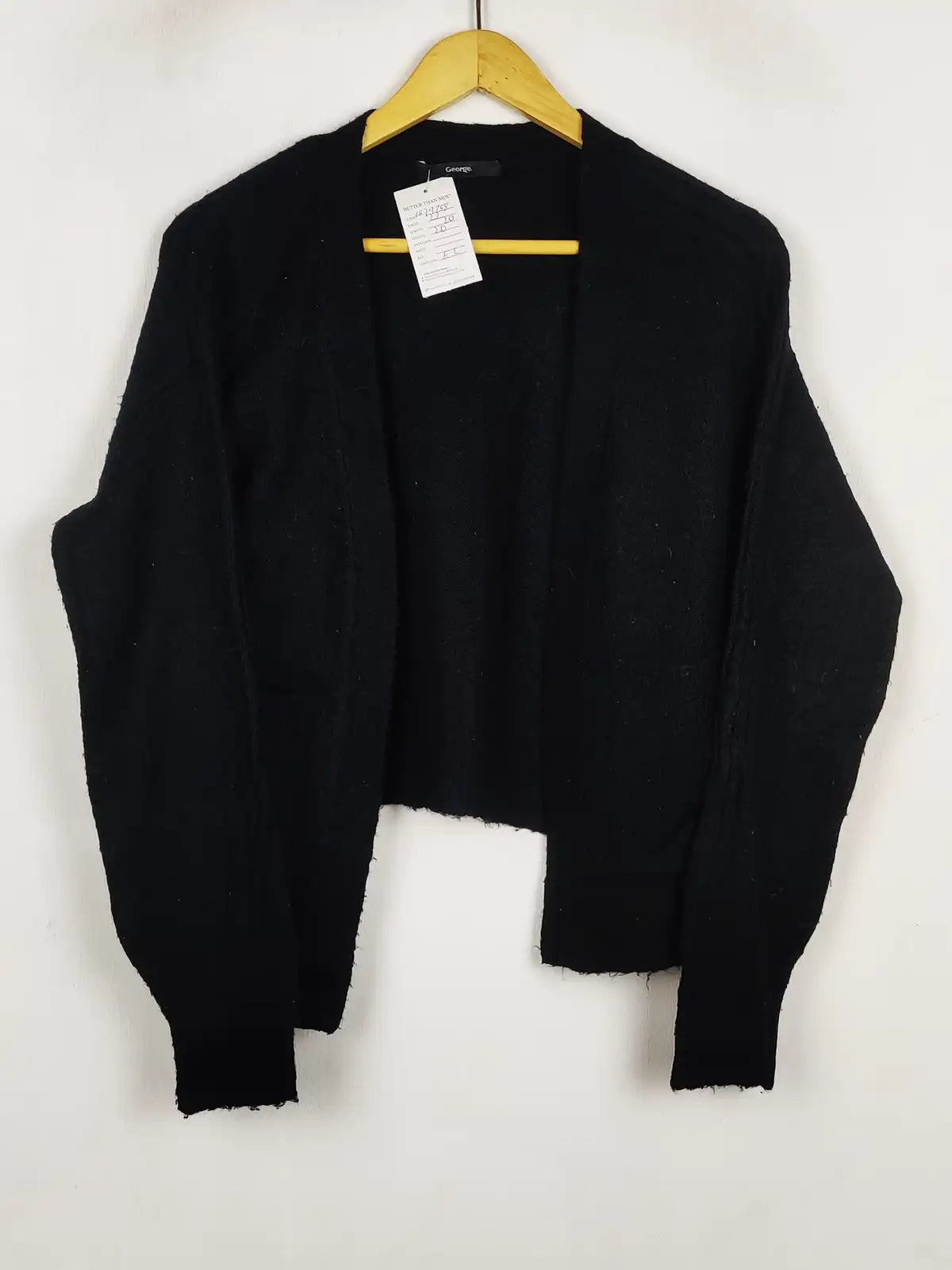 Buy online pre-used pre-loved 100% authentic & Original branded George (LS-19758) available in Pakistan. Top international brands avilable.