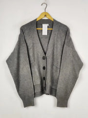 Buy online pre-used pre-loved 100% authentic & Original branded Primark (LS-19787) available in Pakistan. Top international brands avilable.