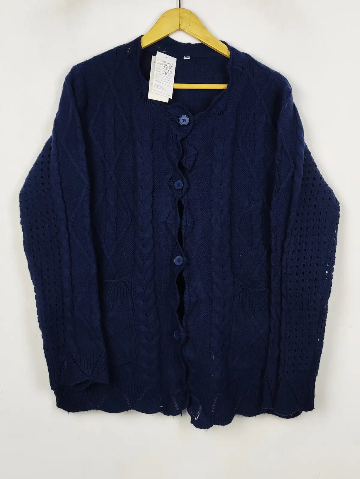 Buy online pre-used pre-loved 100% authentic & Original branded Unknown Brand (LS-19788) available in Pakistan. Top international brands avilable.
