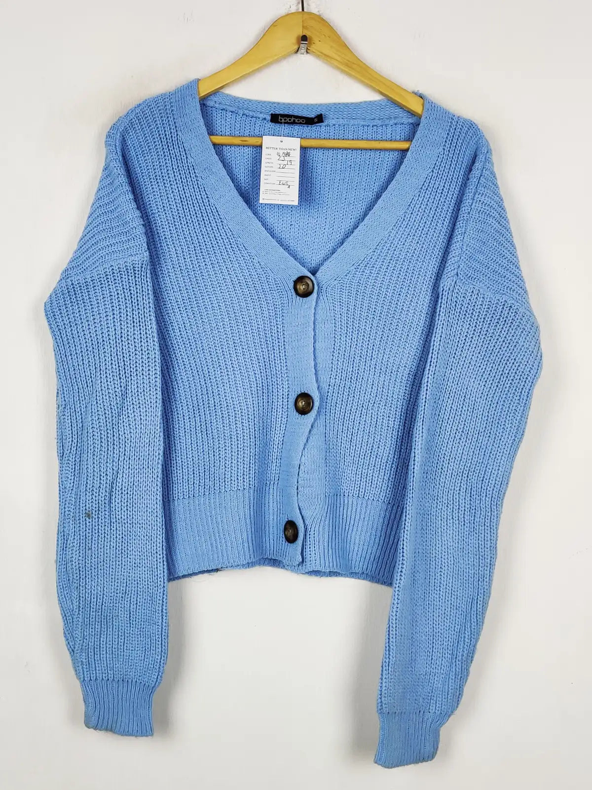 Buy online pre-used pre-loved 100% authentic & Original branded Boohoo (LS-19814) available in Pakistan. Top international brands avilable.