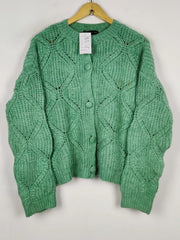 Buy online pre-used pre-loved 100% authentic & Original branded Mango (LS-19821) available in Pakistan. Top international brands avilable.