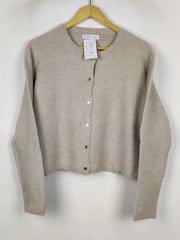 Buy online pre-used pre-loved 100% authentic & Original branded Primark (LS-19841) available in Pakistan. Top international brands avilable.