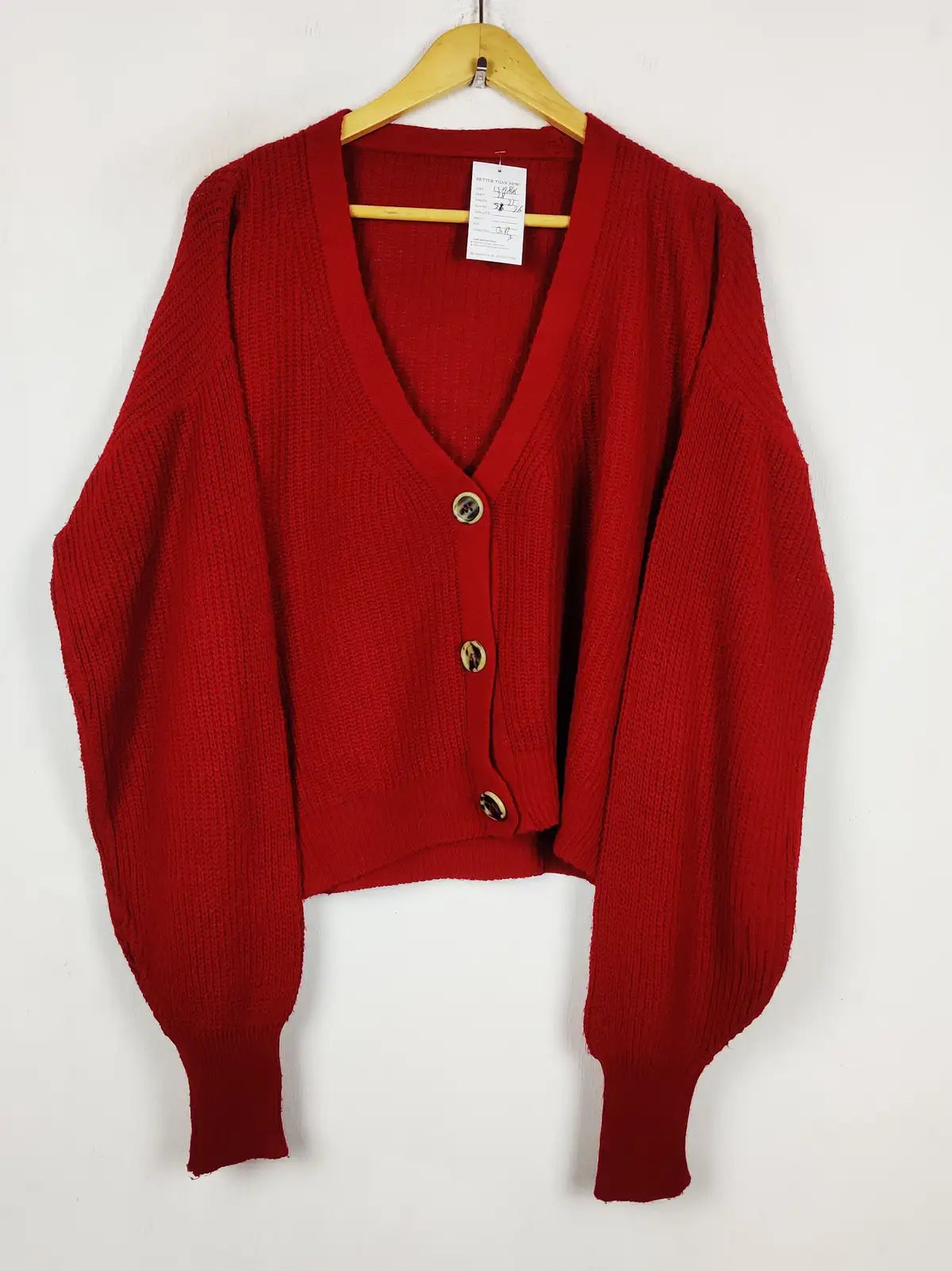 Buy online pre-used pre-loved 100% authentic & Original branded Unknown Brand (LS-19846) available in Pakistan. Top international brands avilable.