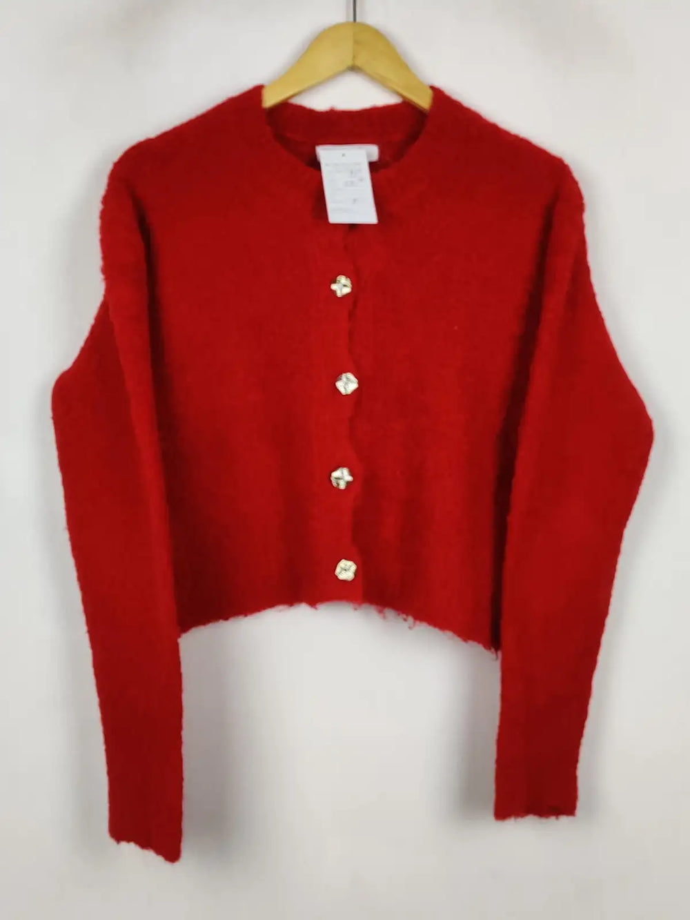 Buy online pre-used pre-loved 100% authentic & Original branded Primark (LS-19876) available in Pakistan. Top international brands avilable.