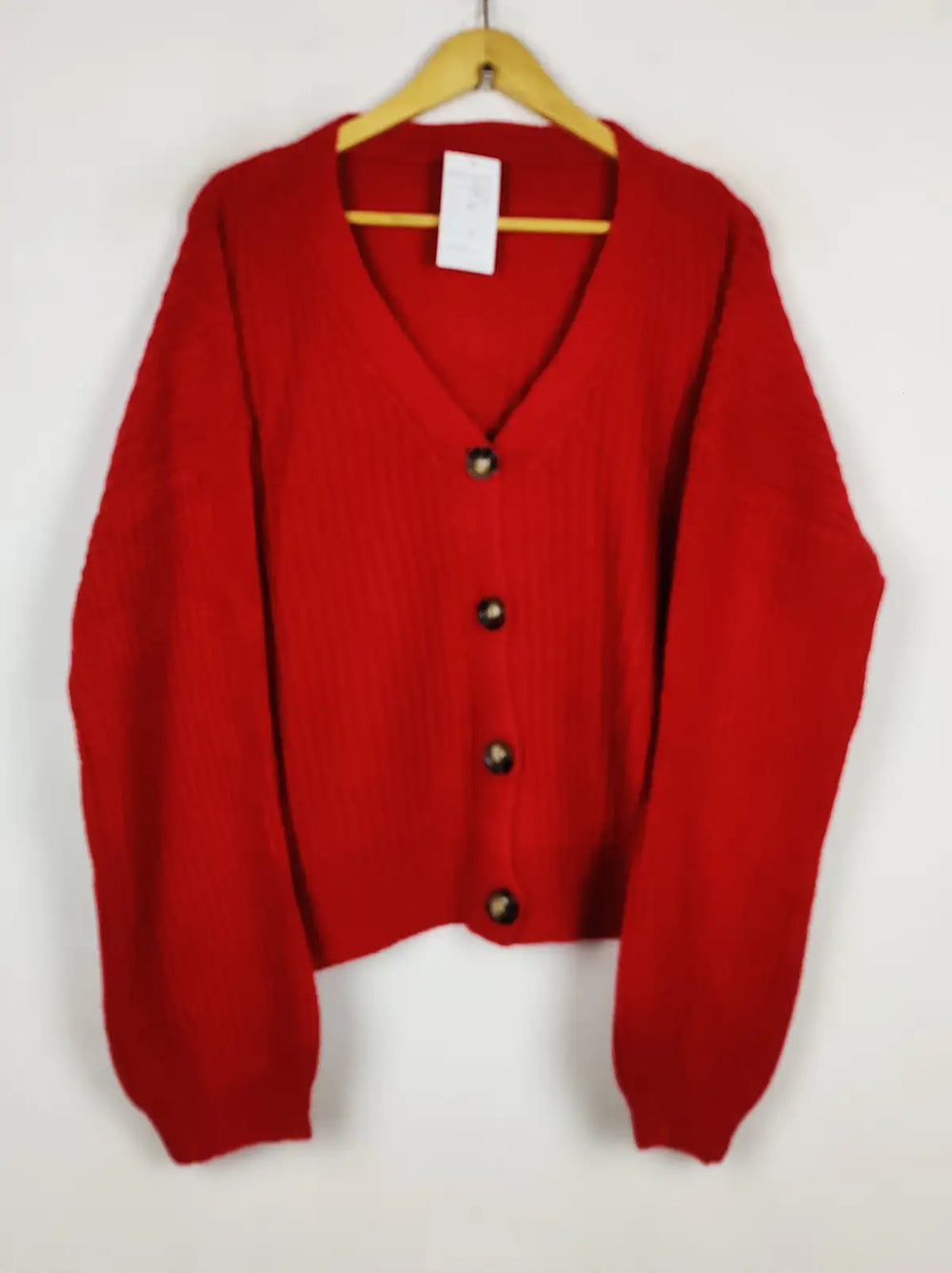 Buy online pre-used pre-loved 100% authentic & Original branded Shein (LS-19887) available in Pakistan. Top international brands avilable.