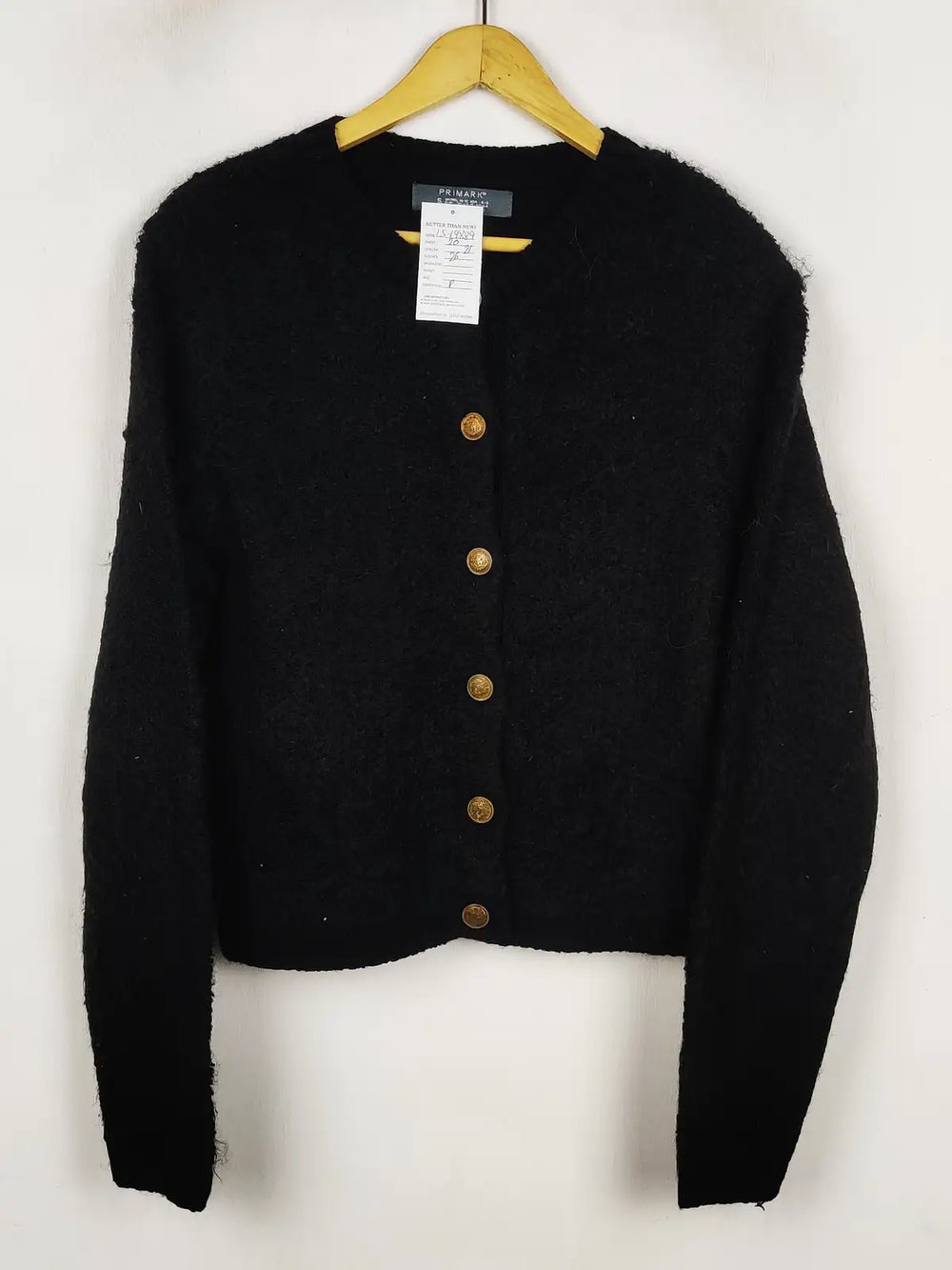 Buy online pre-used pre-loved 100% authentic & Original branded Primark (LS-19889) available in Pakistan. Top international brands avilable.