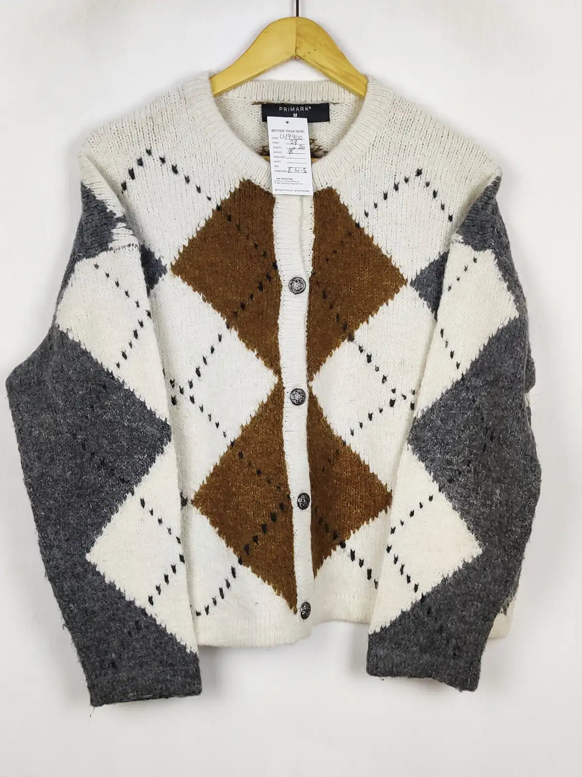 Buy online pre-used pre-loved 100% authentic & Original branded Primark (LS-19900) available in Pakistan. Top international brands avilable.
