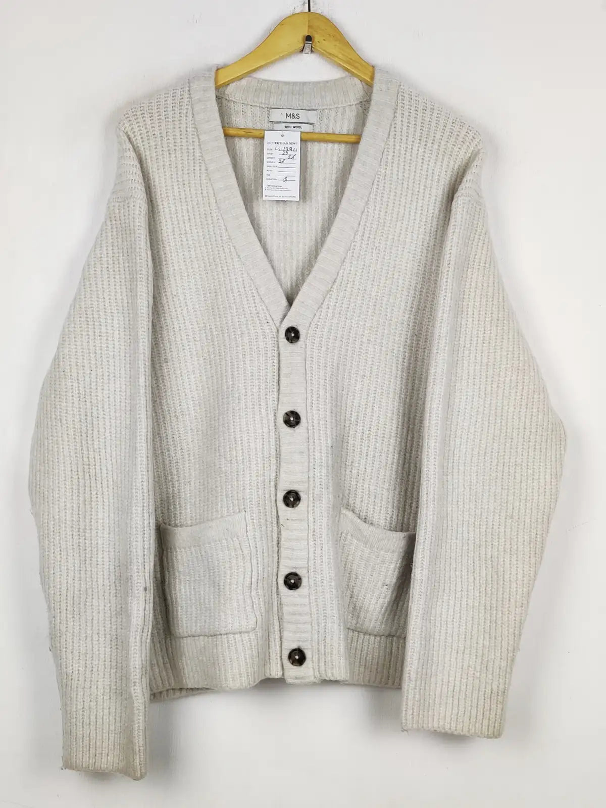 Buy online pre-used pre-loved 100% authentic & Original branded Marks & Spencer (LS-19921) available in Pakistan. Top international brands avilable.