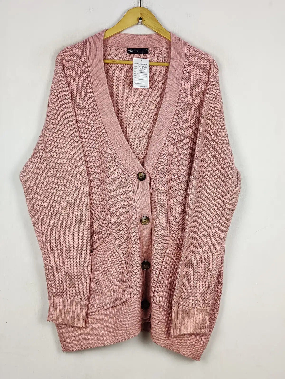 Buy online pre-used pre-loved 100% authentic & Original branded Marks & Spencer (LS-19939) available in Pakistan. Top international brands avilable.