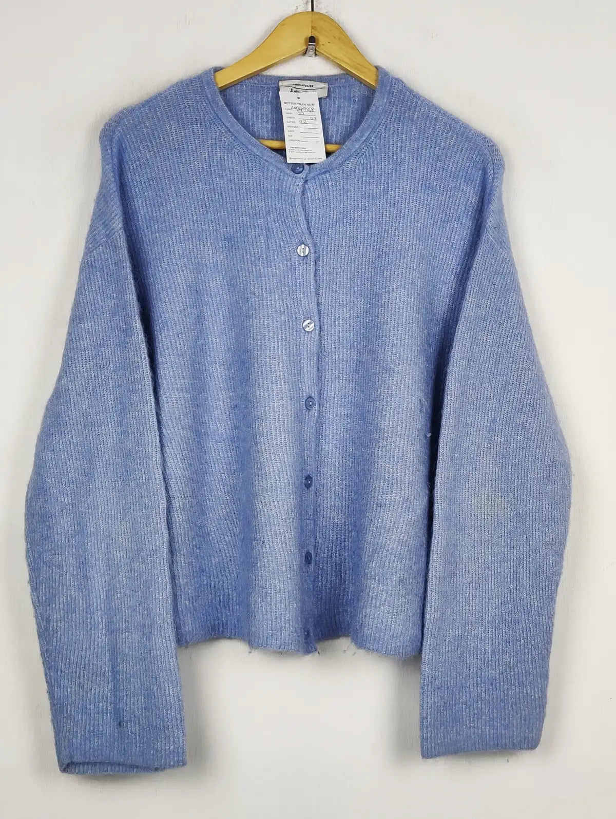 Buy online pre-used pre-loved 100% authentic & Original branded Atelier (LS-19968) available in Pakistan. Top international brands avilable.