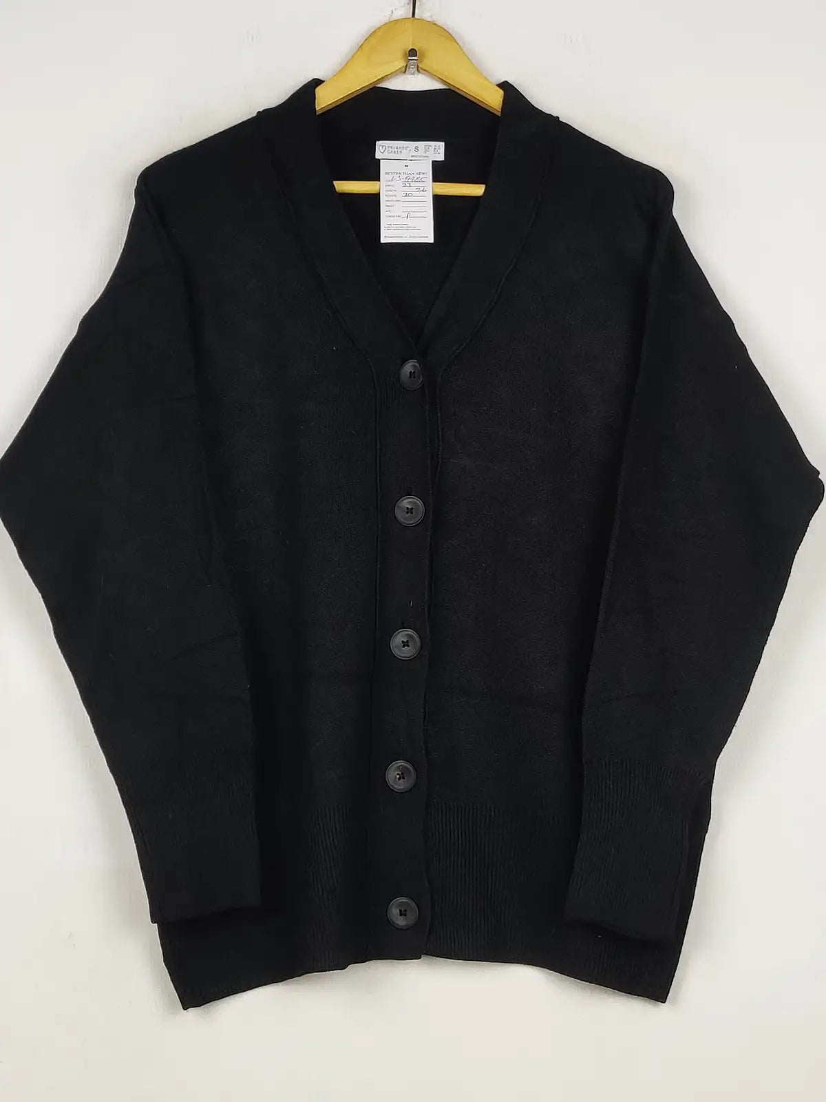 Buy online pre-used pre-loved 100% authentic & Original branded Primark (LS-19985) available in Pakistan. Top international brands avilable.