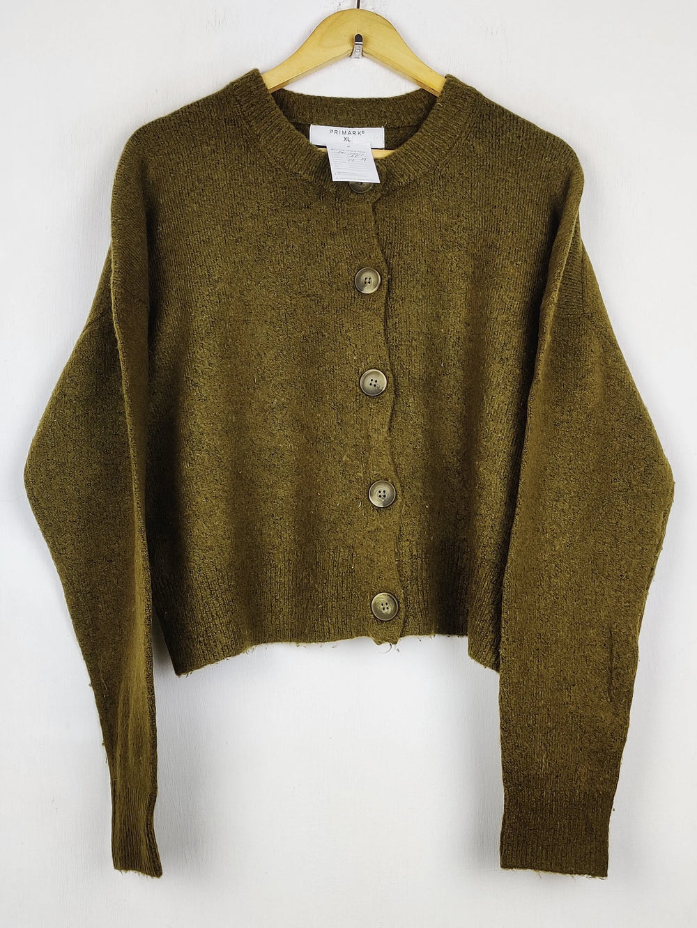 Buy online pre-used pre-loved 100% authentic & Original branded Primark (LS-20011) available in Pakistan. Top international brands avilable.