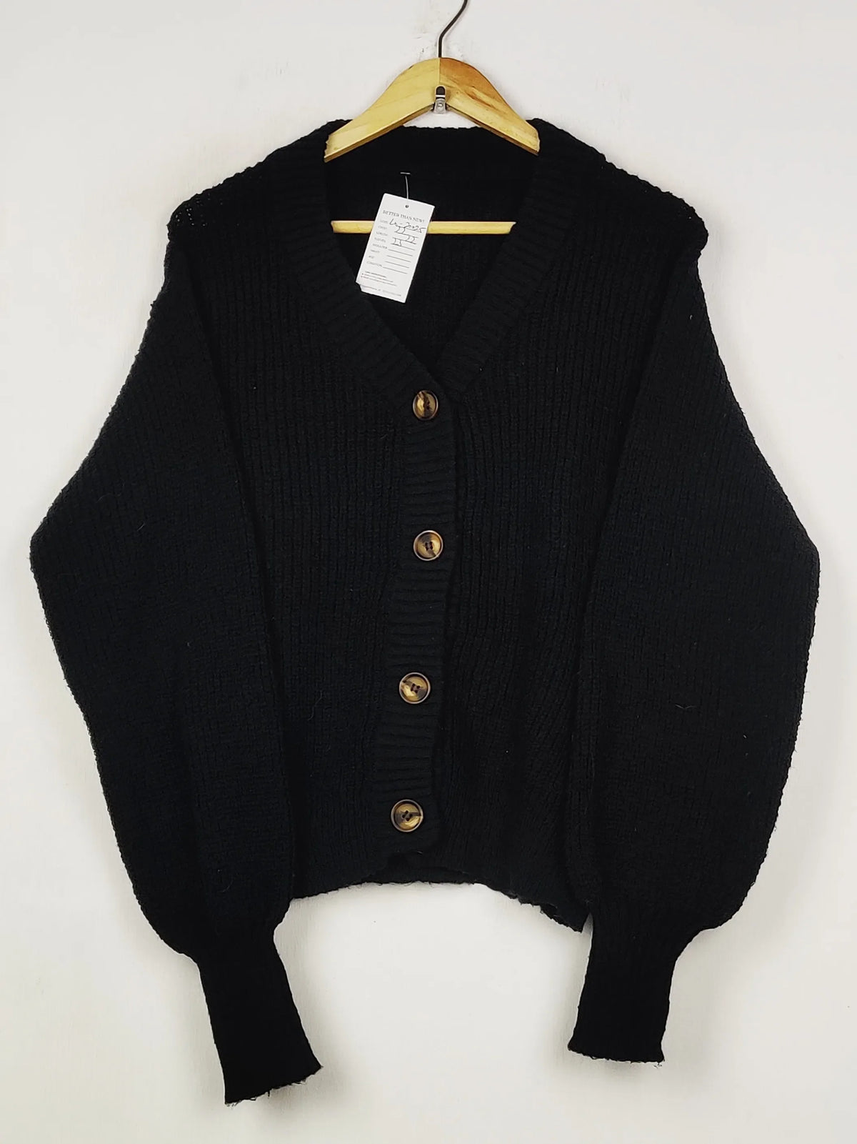 Buy online pre-used pre-loved 100% authentic & Original branded Shein (LS-20025) available in Pakistan. Top international brands avilable.