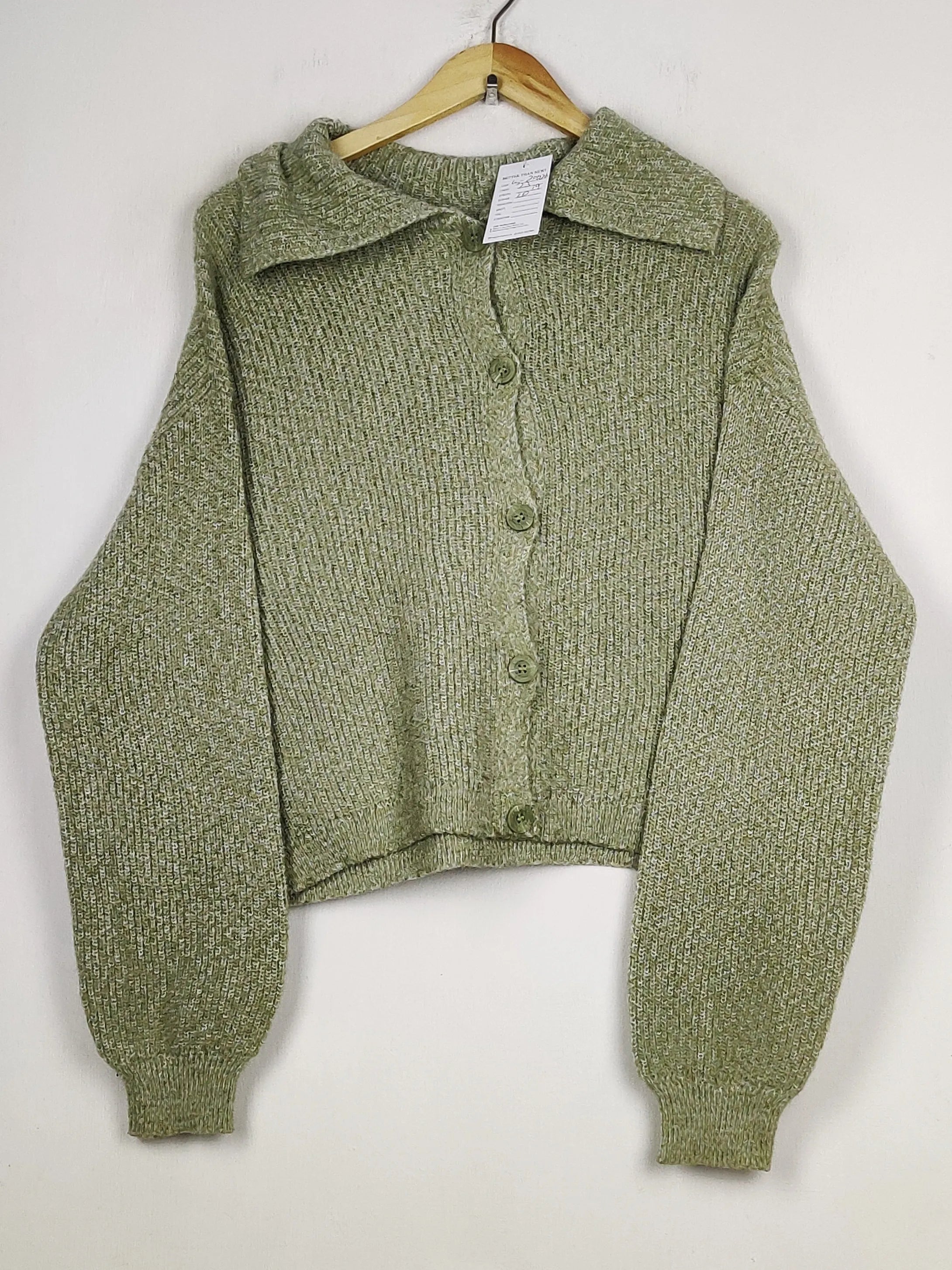 Buy online pre-used pre-loved 100% authentic & Original branded Stradivarius (LS-20026) available in Pakistan. Top international brands avilable.