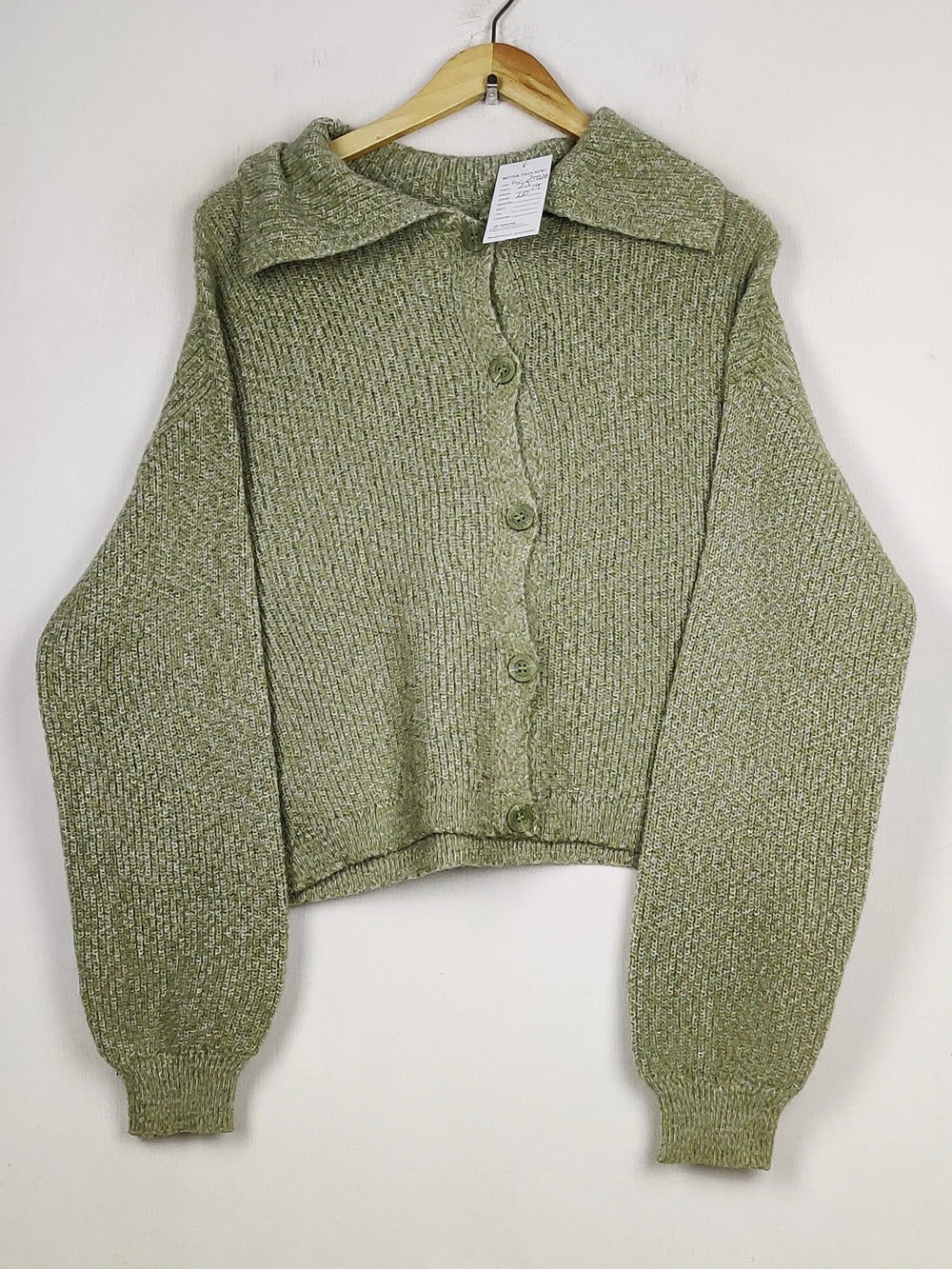 Buy online pre-used pre-loved 100% authentic & Original branded Stradivarius (LS-20026) available in Pakistan. Top international brands avilable.