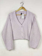 Buy online pre-used pre-loved 100% authentic & Original branded H&M (LS-20032) available in Pakistan. Top international brands avilable.