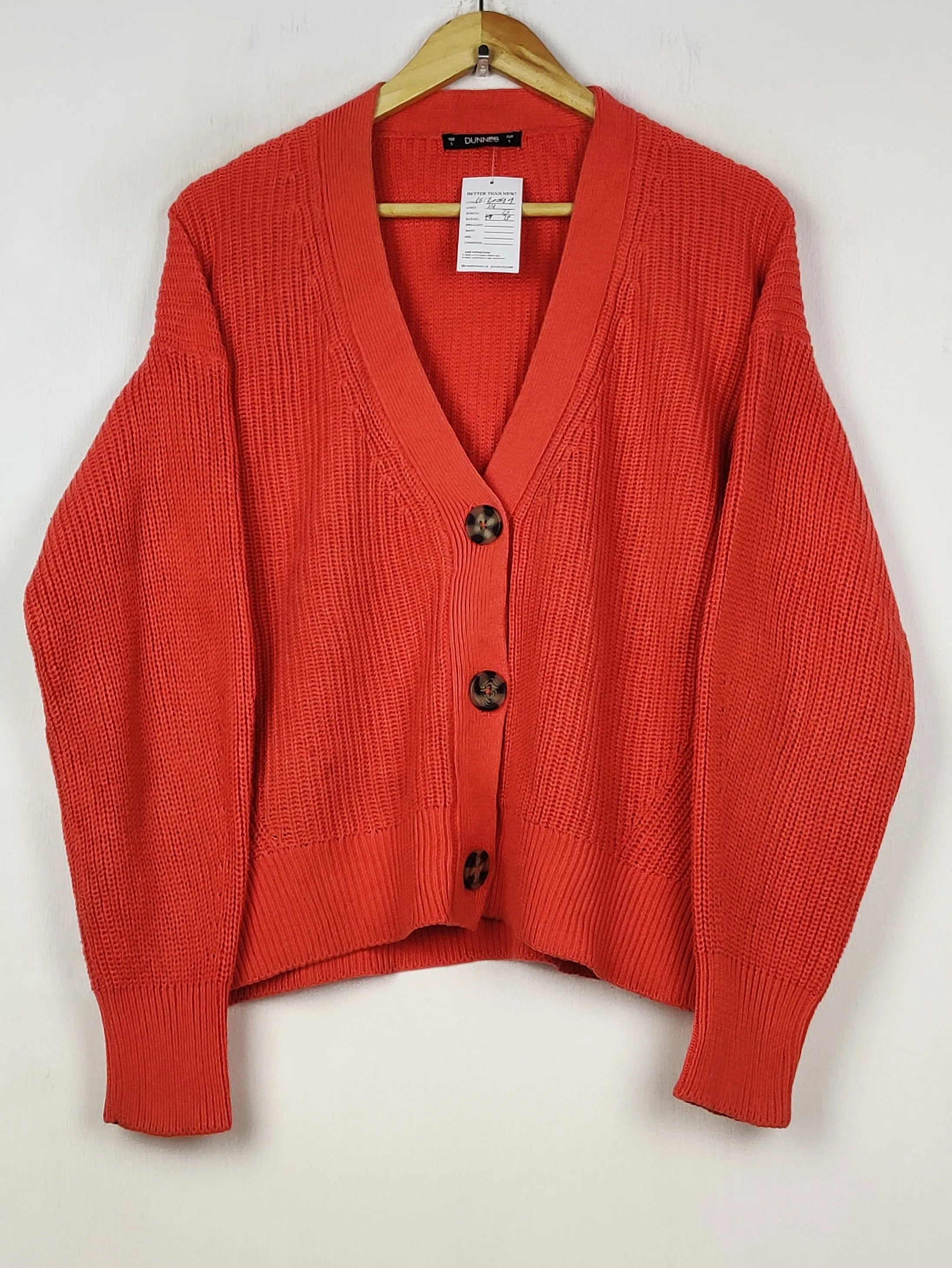 Buy online pre-used pre-loved 100% authentic & Original branded Dunnes Stores (LS-20049) available in Pakistan. Top international brands avilable.