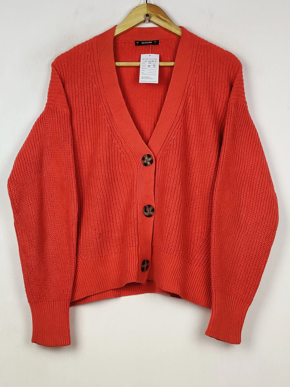 Buy online pre-used pre-loved 100% authentic & Original branded Dunnes Stores (LS-20049) available in Pakistan. Top international brands avilable.