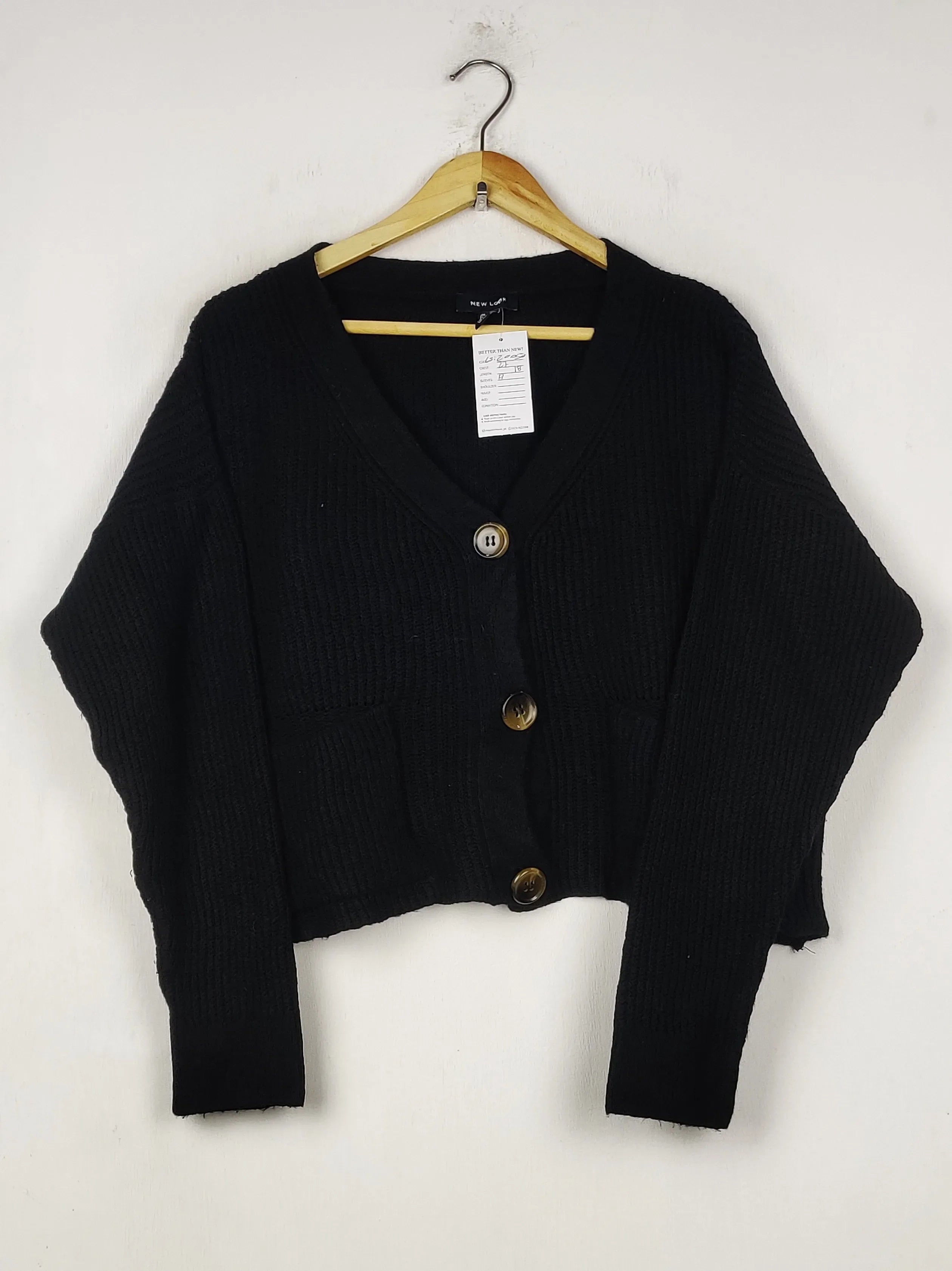 Buy online pre-used pre-loved 100% authentic & Original branded New Look (LS-20050) available in Pakistan. Top international brands avilable.