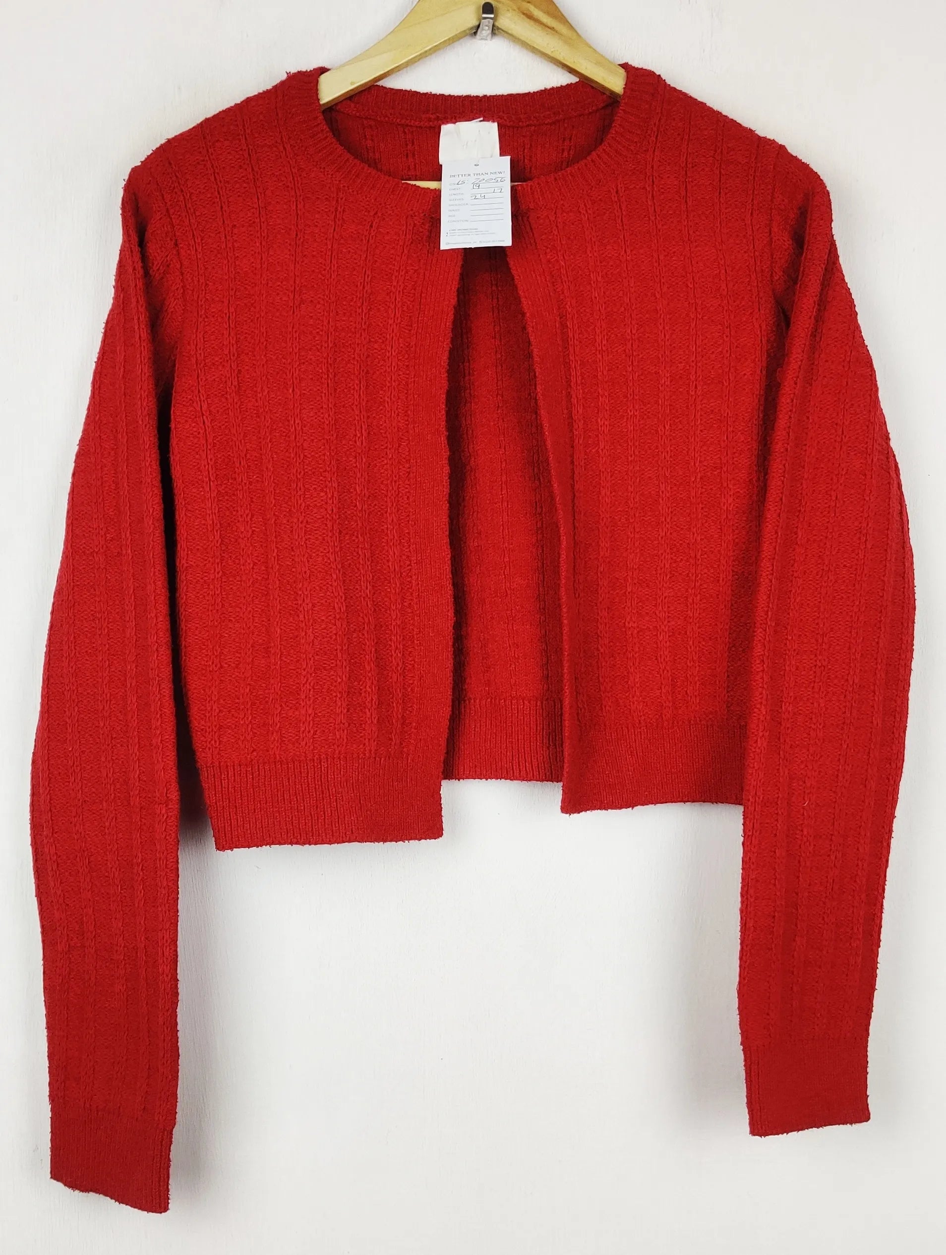 Buy online pre-used pre-loved 100% authentic & Original branded H&M (LS-20056) available in Pakistan. Top international brands avilable.