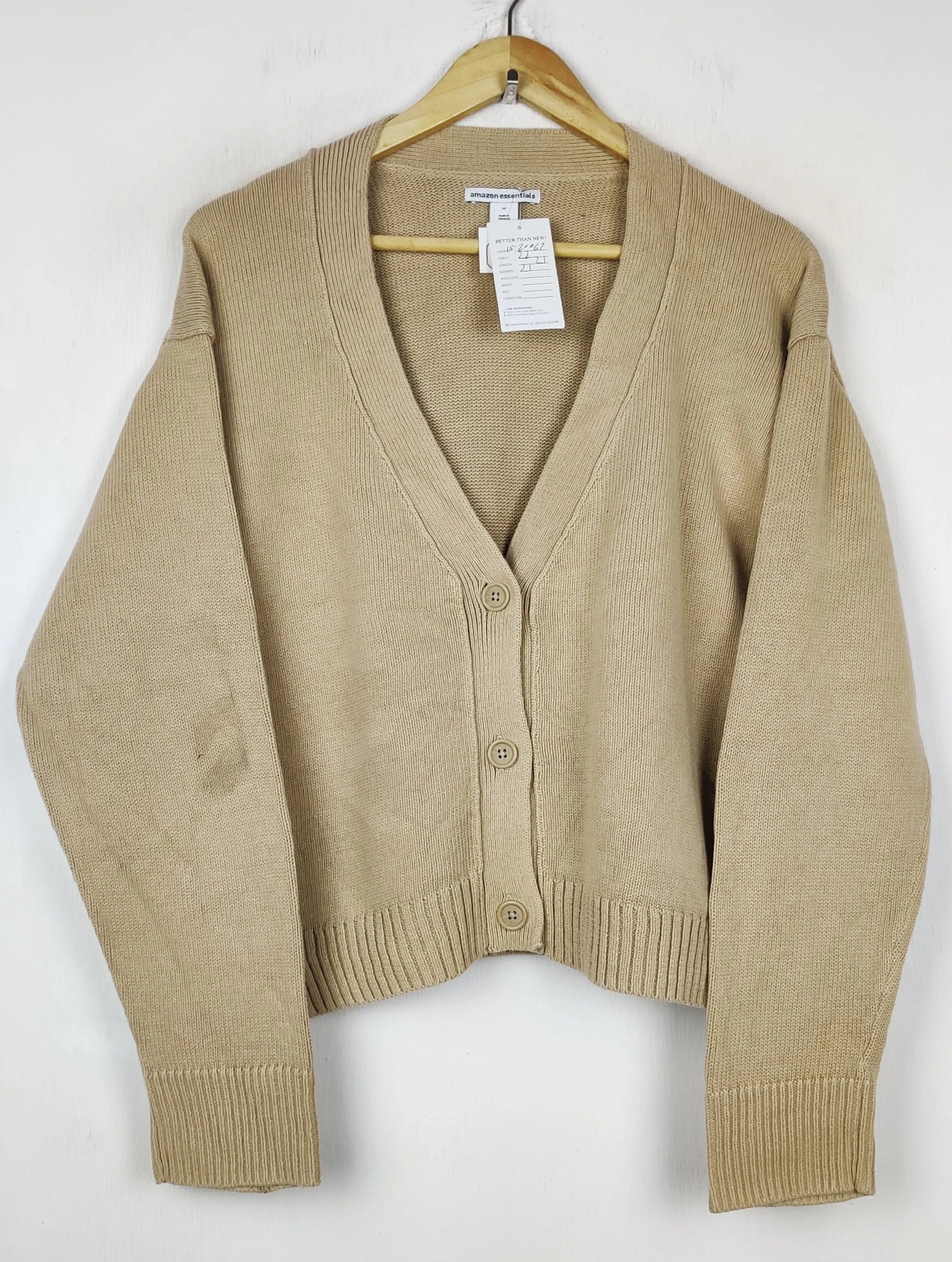 Buy online pre-used pre-loved 100% authentic & Original branded Amazon Essentials (LS-20067) available in Pakistan. Top international brands avilable.
