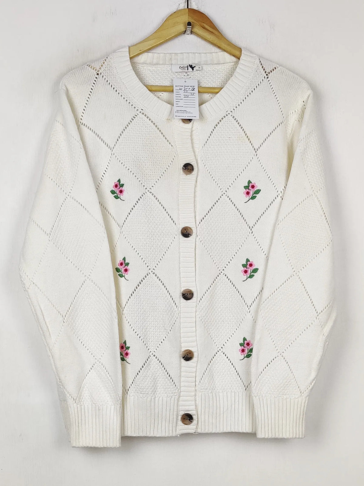 Buy online pre-used pre-loved 100% authentic & Original branded Cotton Traders (LS-20072) available in Pakistan. Top international brands avilable.