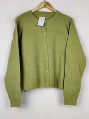 Buy online pre-used pre-loved 100% authentic & Original branded Unknown Brand (LS-20076) available in Pakistan. Top international brands avilable.