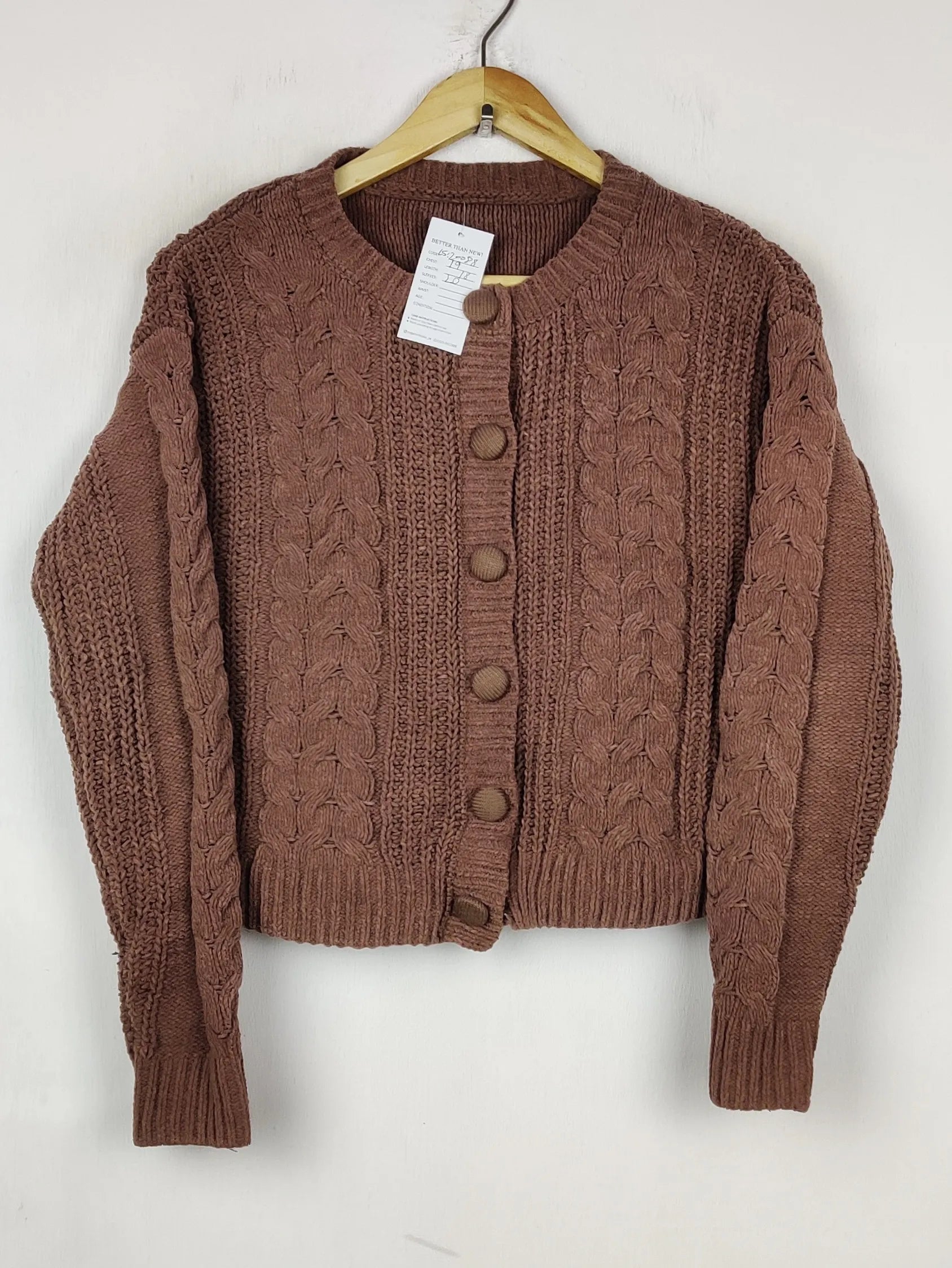 Buy online pre-used pre-loved 100% authentic & Original branded Primark (LS-20088) available in Pakistan. Top international brands avilable.