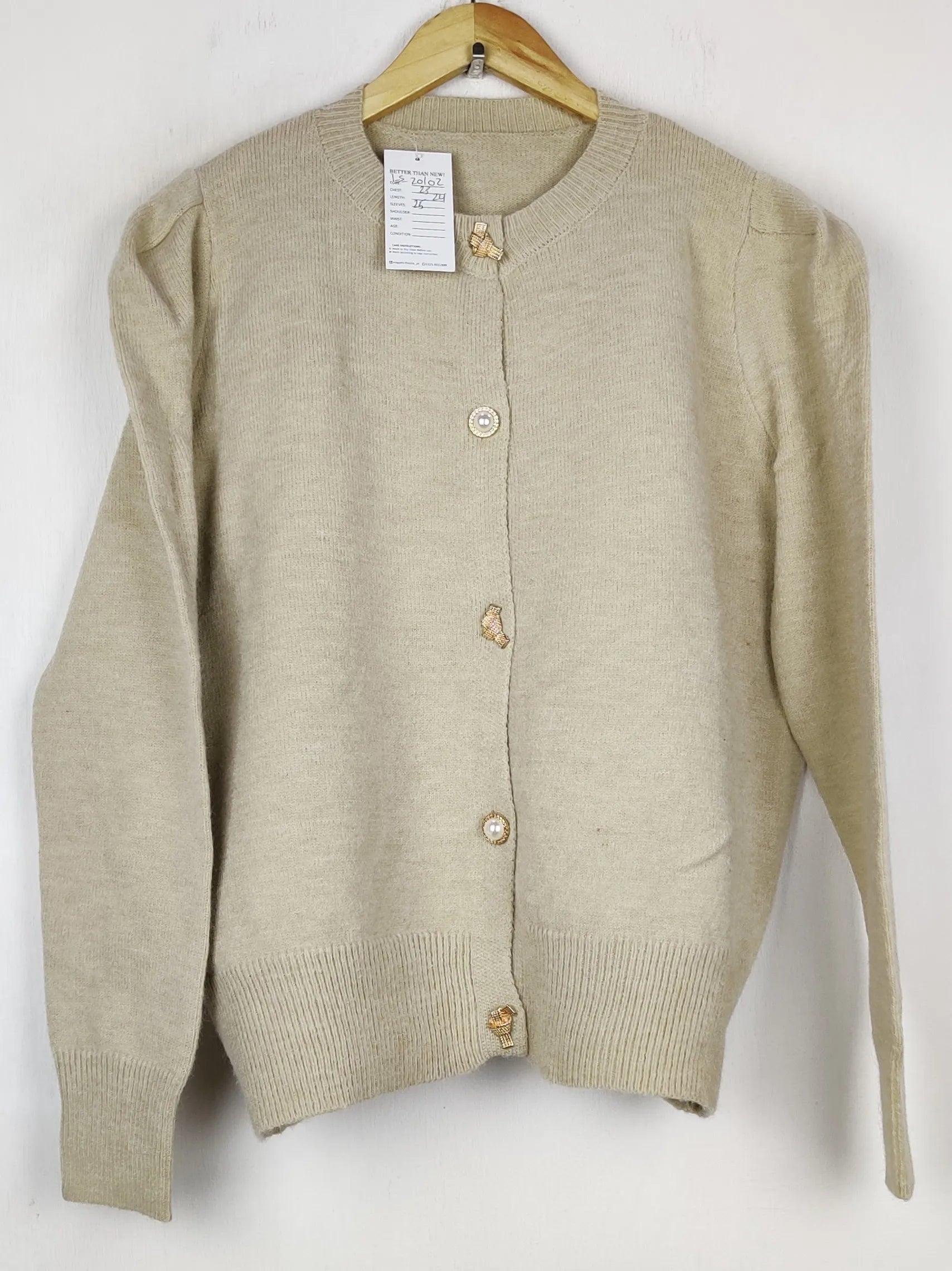 Buy online pre-used pre-loved 100% authentic & Original branded Unknown Brand (LS-20102) available in Pakistan. Top international brands avilable.