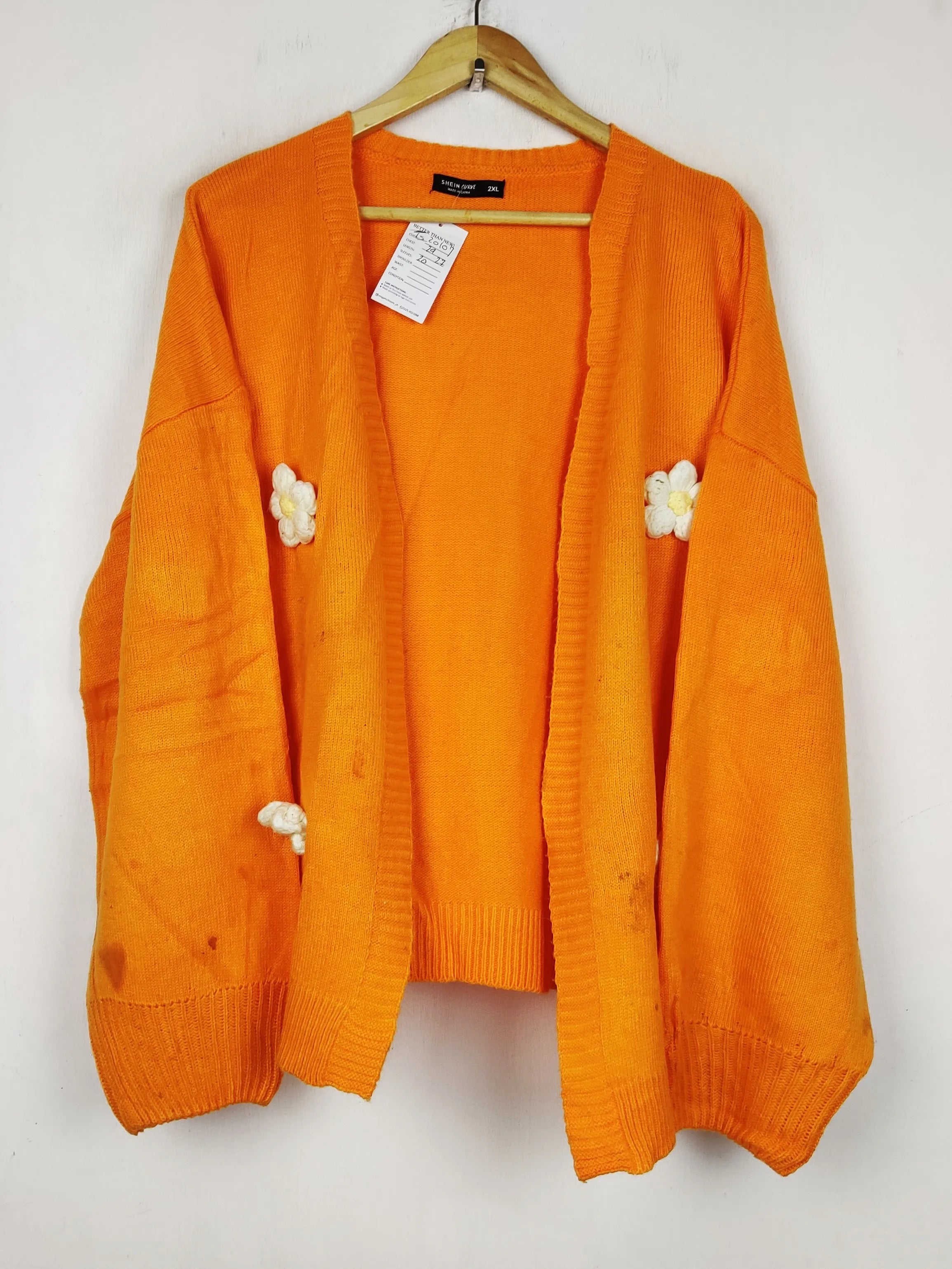 Buy online pre-used pre-loved 100% authentic & Original branded Shein (LS-20107) available in Pakistan. Top international brands avilable.