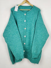 Buy online pre-used pre-loved 100% authentic & Original branded Unknown Brand (LS-20114) available in Pakistan. Top international brands avilable.