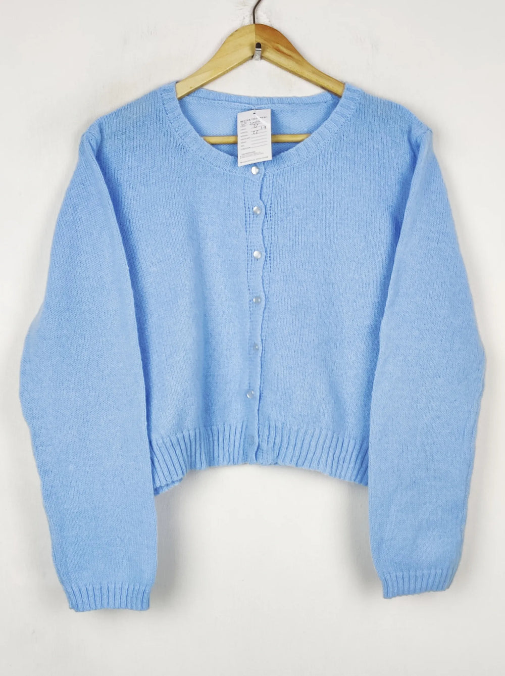 Buy online pre-used pre-loved 100% authentic & Original branded Unknown Brand (LS-20115) available in Pakistan. Top international brands avilable.