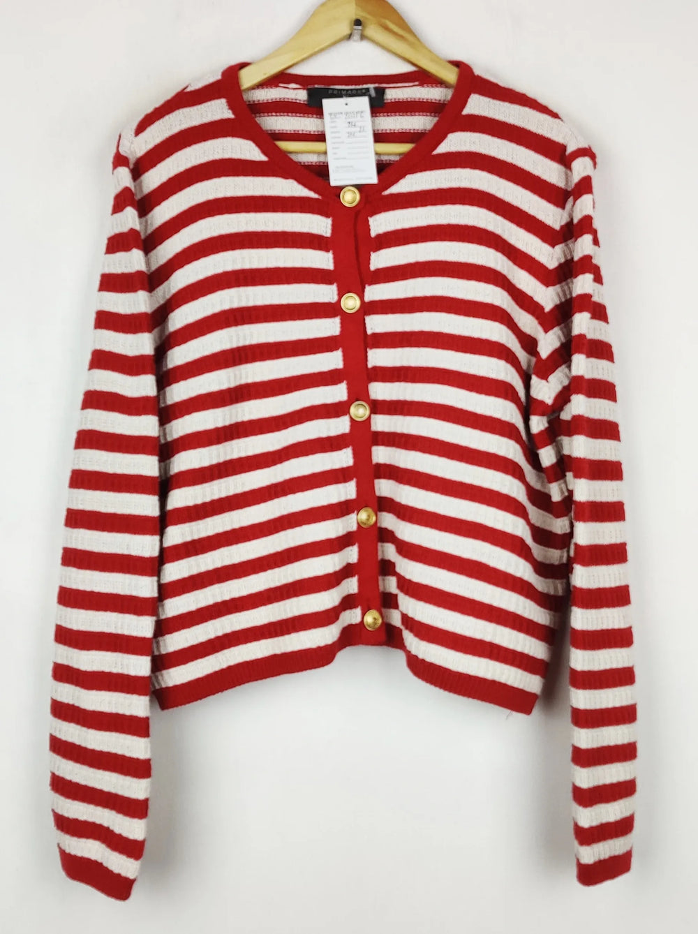 Buy online pre-used pre-loved 100% authentic & Original branded Primark (LS-20116) available in Pakistan. Top international brands avilable.