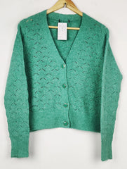 Buy online pre-used pre-loved 100% authentic & Original branded Unknown Brand (LS-20127) available in Pakistan. Top international brands avilable.