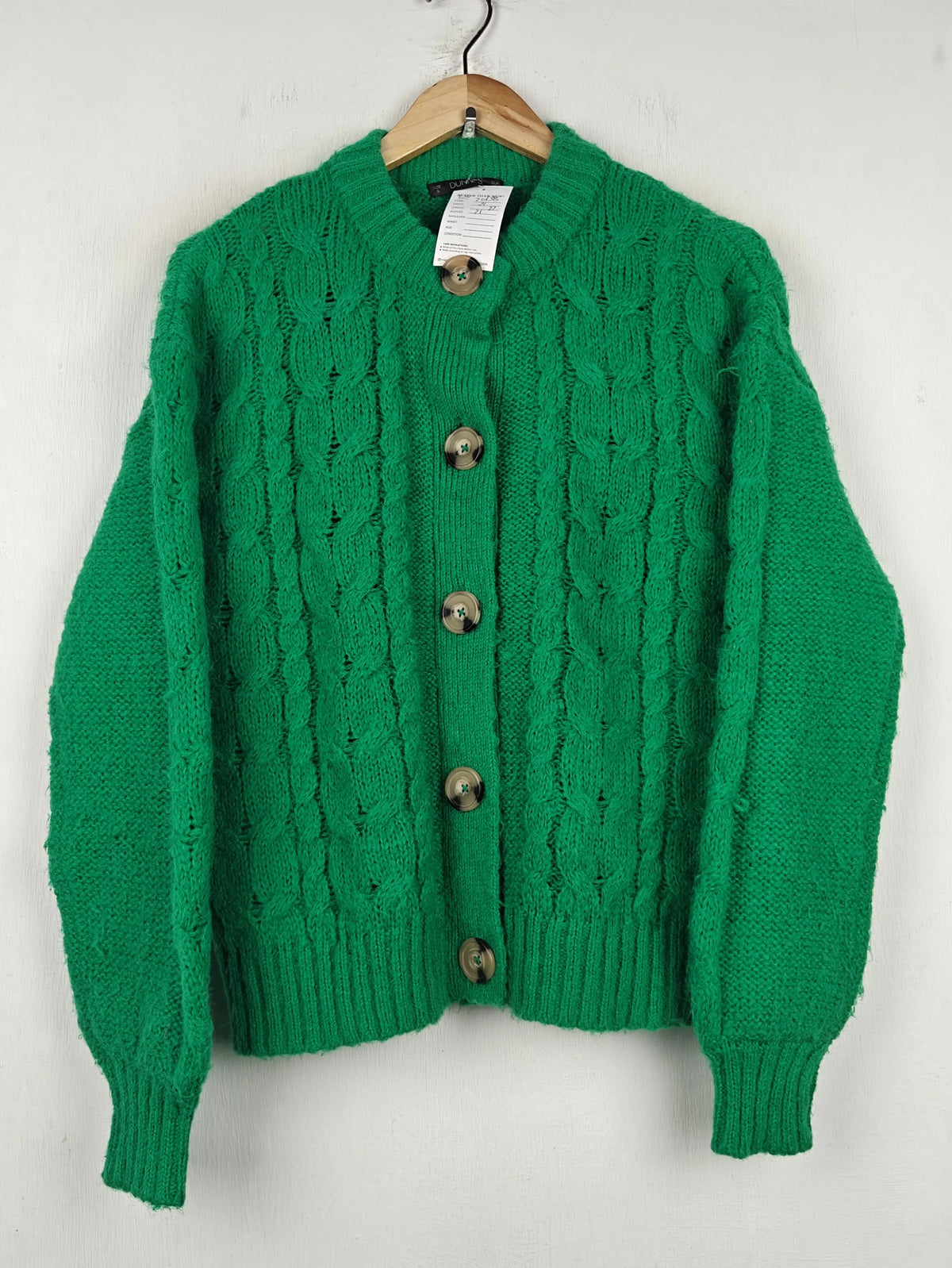 Buy online pre-used pre-loved 100% authentic & Original branded Dunnes Stores (LS-20138) available in Pakistan. Top international brands avilable.