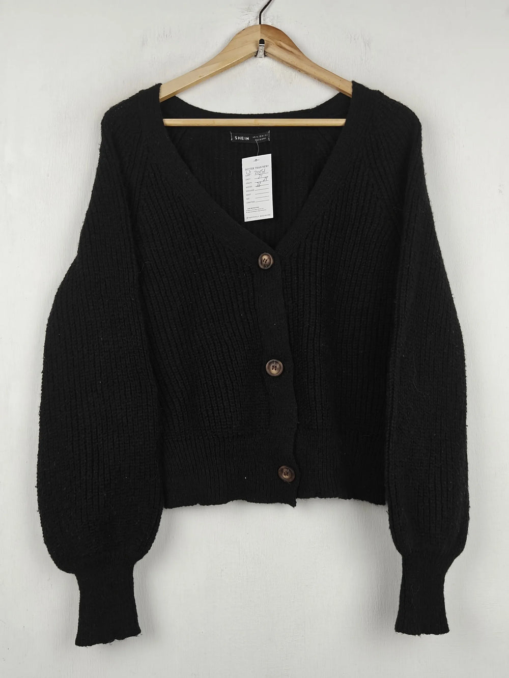 Buy online pre-used pre-loved 100% authentic & Original branded Shein (LS-20151) available in Pakistan. Top international brands avilable.