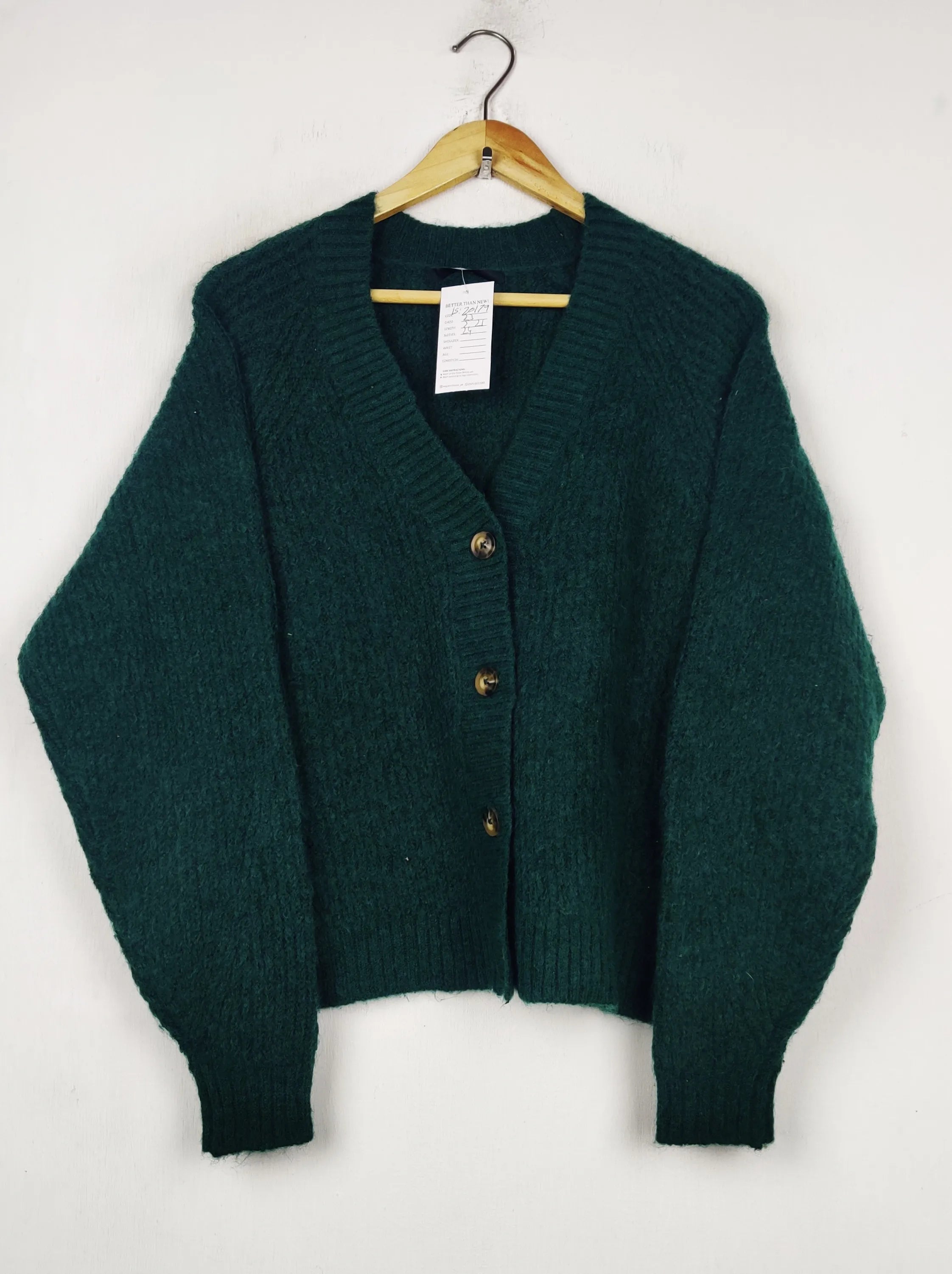 Buy online pre-used pre-loved 100% authentic & Original branded George (LS-20179) available in Pakistan. Top international brands avilable.