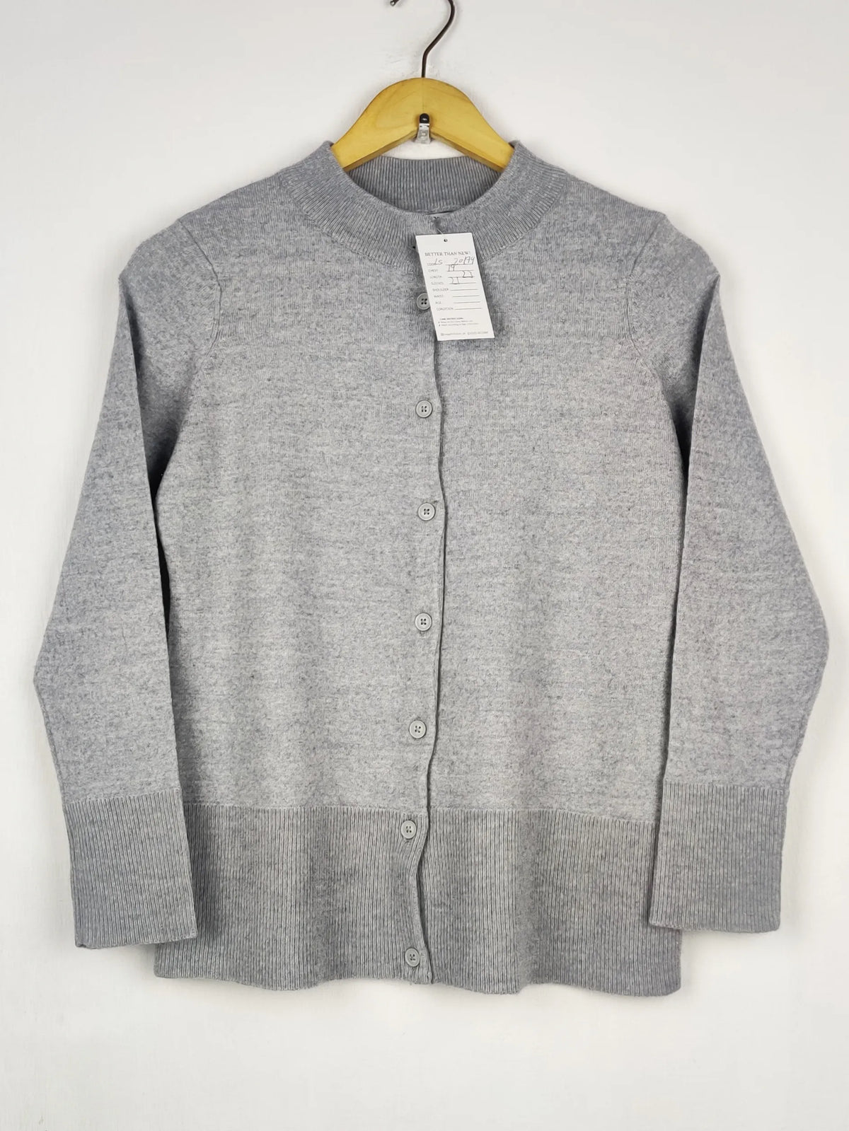 Buy online pre-used pre-loved 100% authentic & Original branded Gallery (LS-20194) available in Pakistan. Top international brands avilable.
