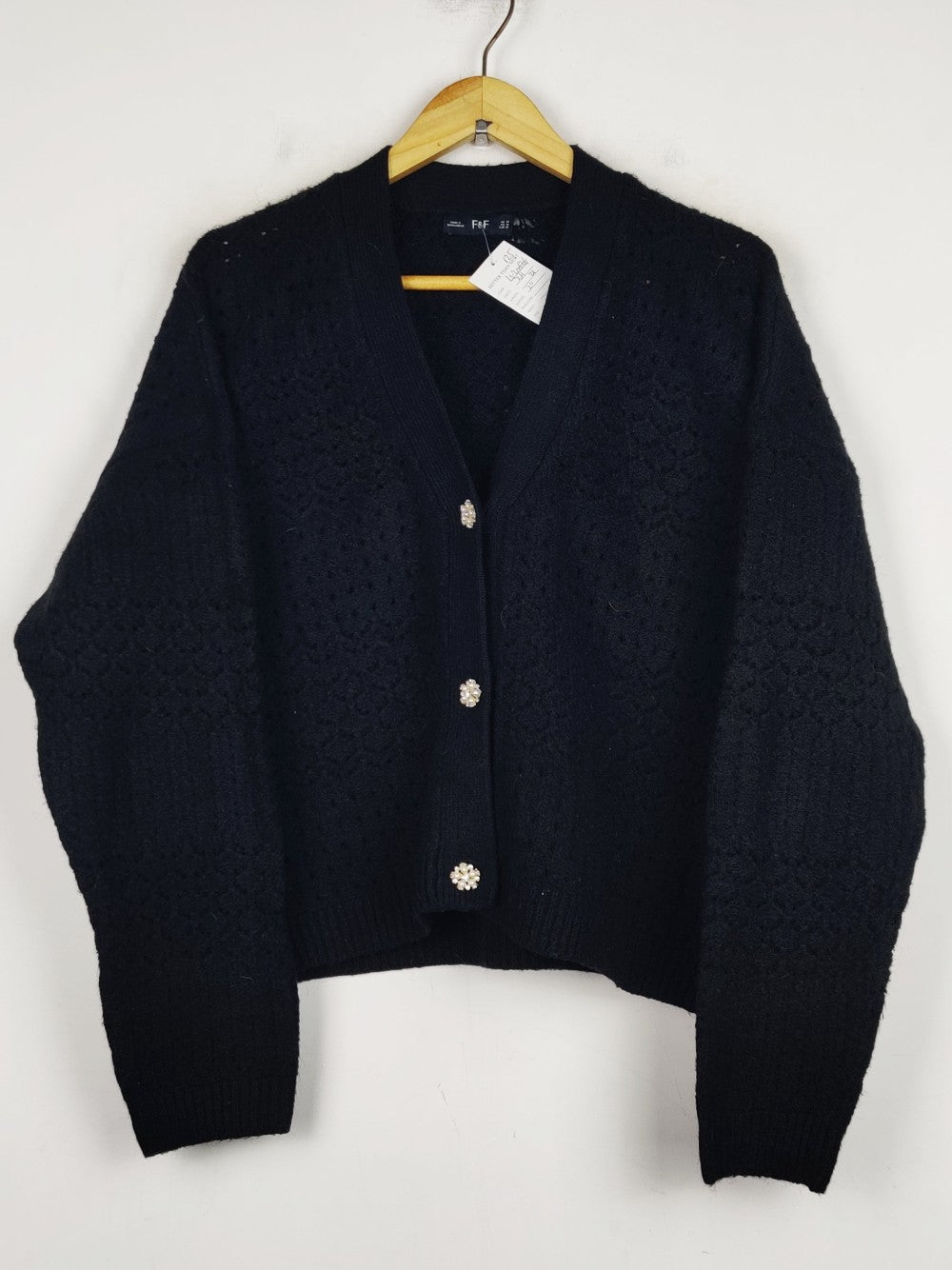F&F (LS-20625)