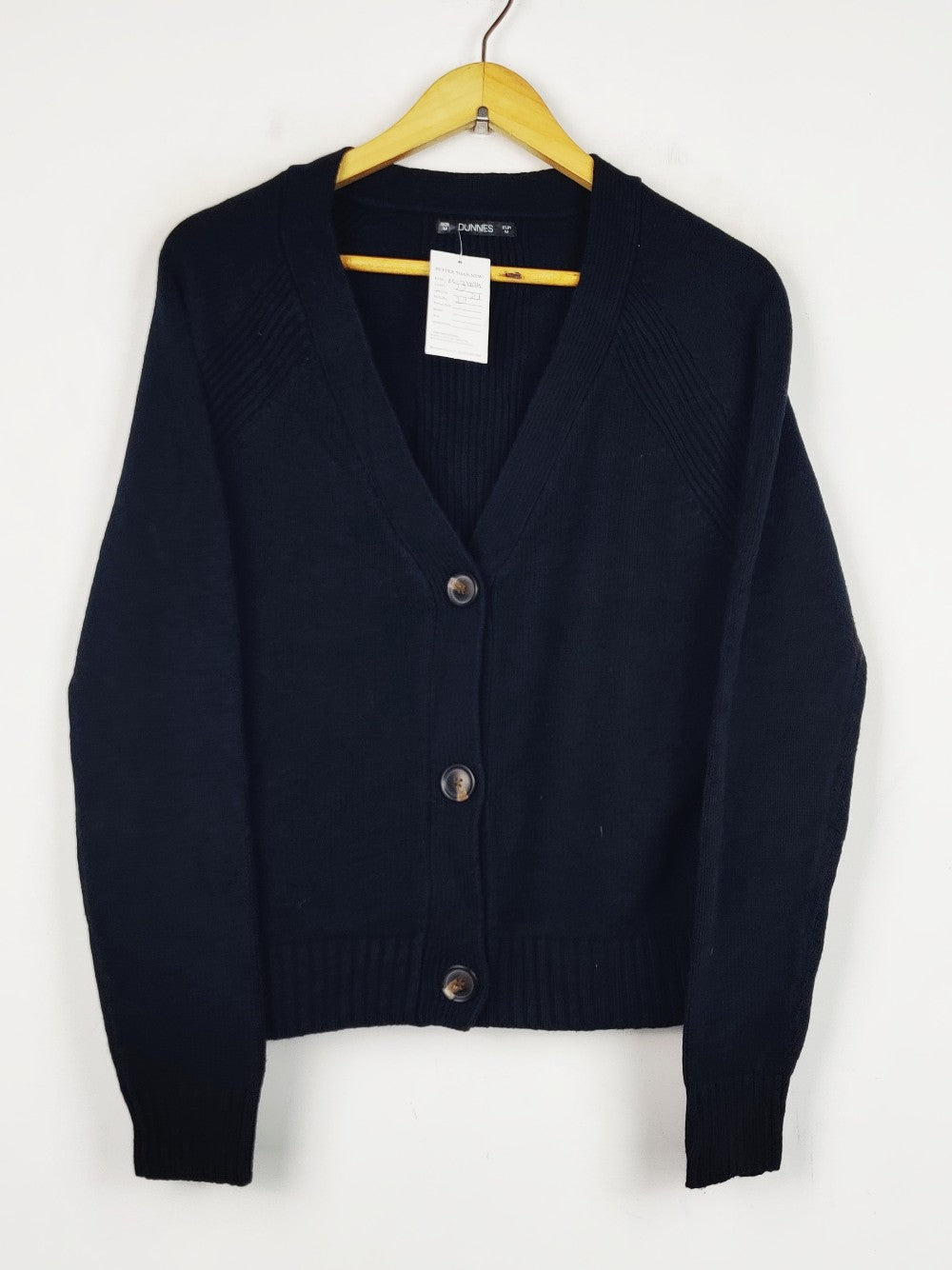 Dunnes Store (LS-21024)