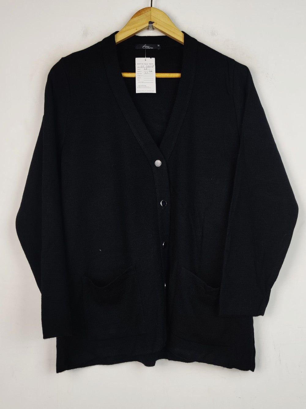 B W (LS-21608)