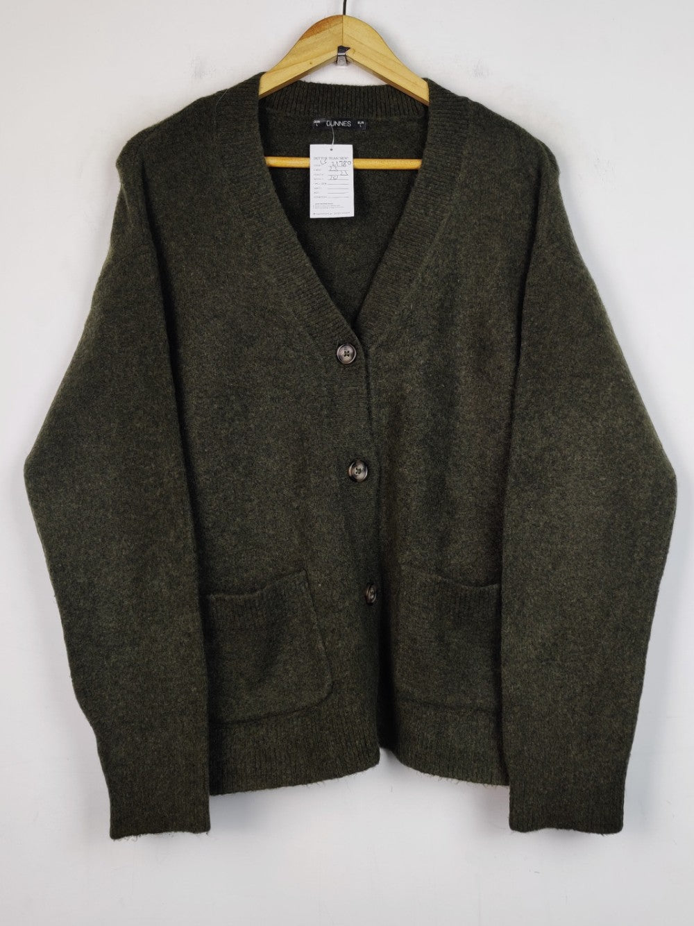Dunnes Store (LS-21780)