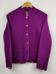 Buy online pre-used pre-loved 100% authentic & Original branded Talbots (LS-4002) available in Pakistan. Top international brands avilable.