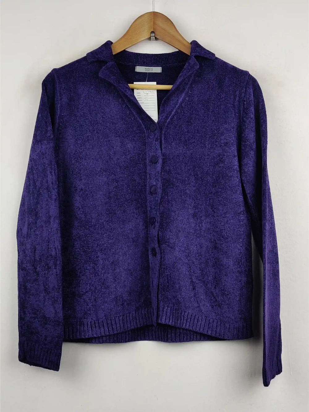 Buy online pre-used pre-loved 100% authentic & Original branded Marks & Spencer (LS-4477) available in Pakistan. Top international brands avilable.