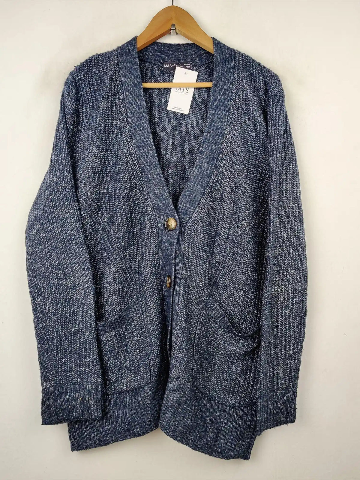 Buy online pre-used pre-loved 100% authentic & Original branded Marks & Spencer (LS-4708) available in Pakistan. Top international brands avilable.