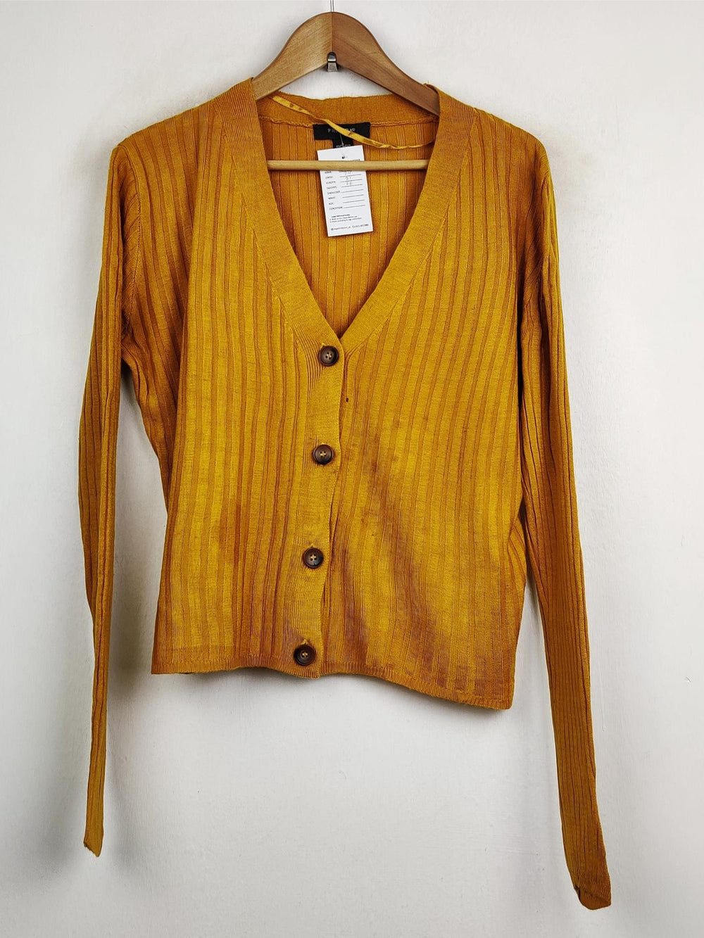 Buy online pre-used pre-loved 100% authentic & Original branded Primark (LS-4876) available in Pakistan. Top international brands avilable.